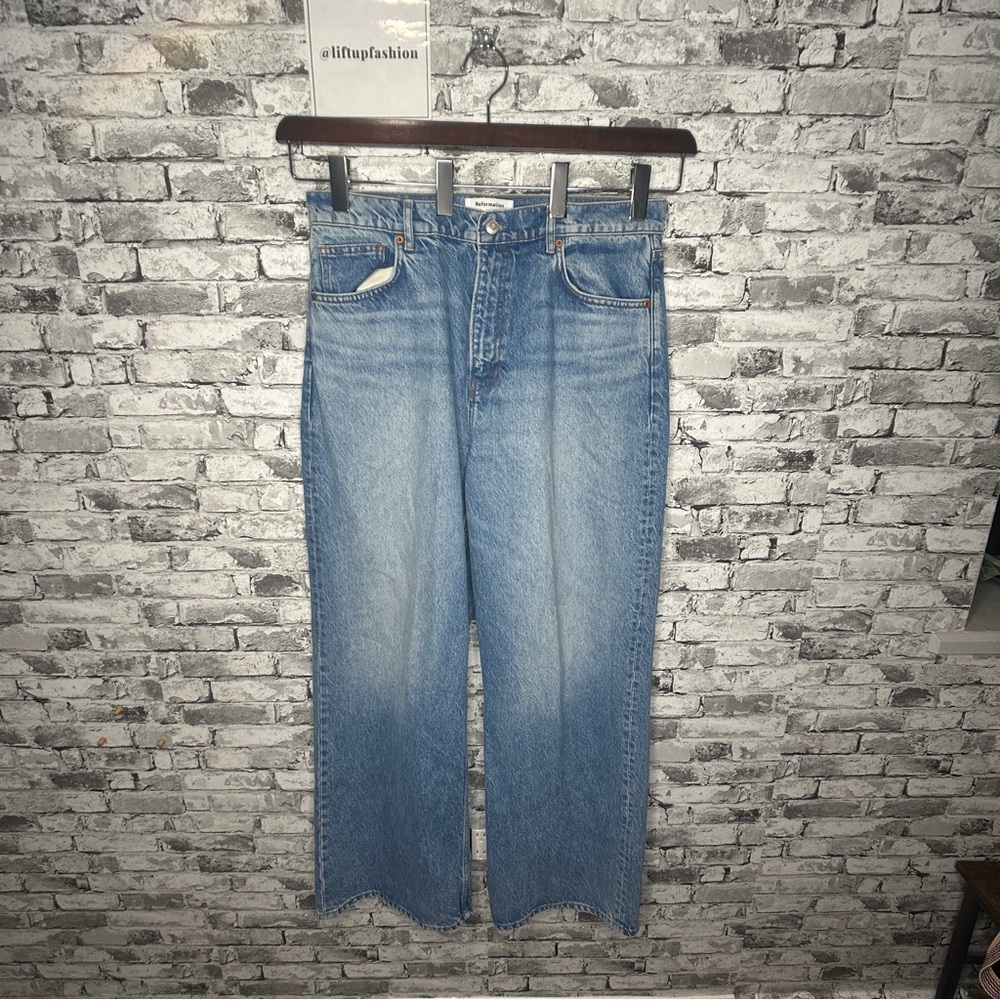 EUC Reformation Cary High Rise Slouchy Wide Leg Light Wash Blue Jeans Sz 31